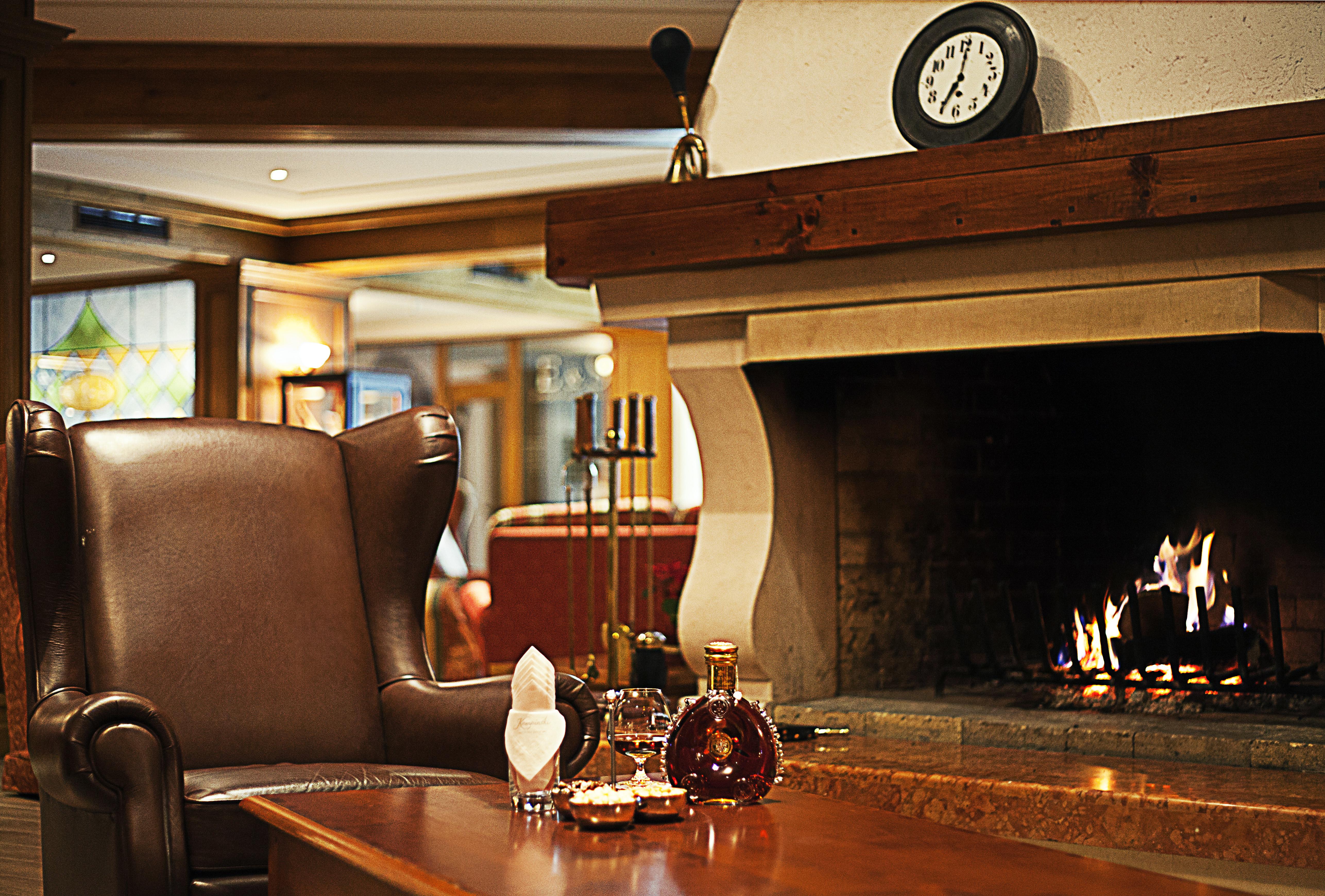 Kempinski Hotel Grand Arena Banszko Kültér fotó The fireplace at the hotel
